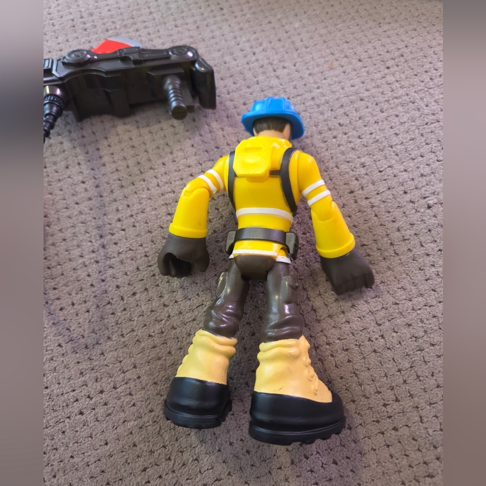 2018 mattel FORREST FUEGO Firefighter Fire Rescue RESCUE HEROES Fisher Price - Picture 7 of 13